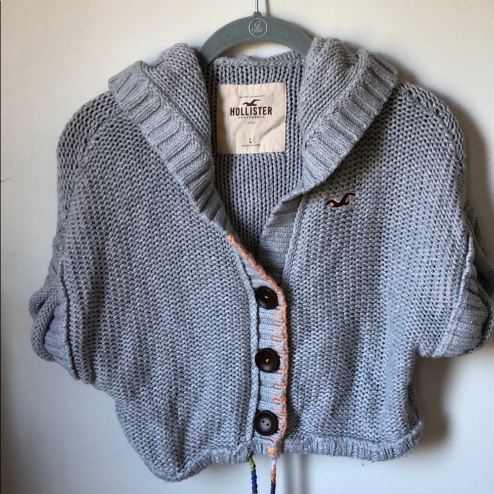 Hollister Crop sweater